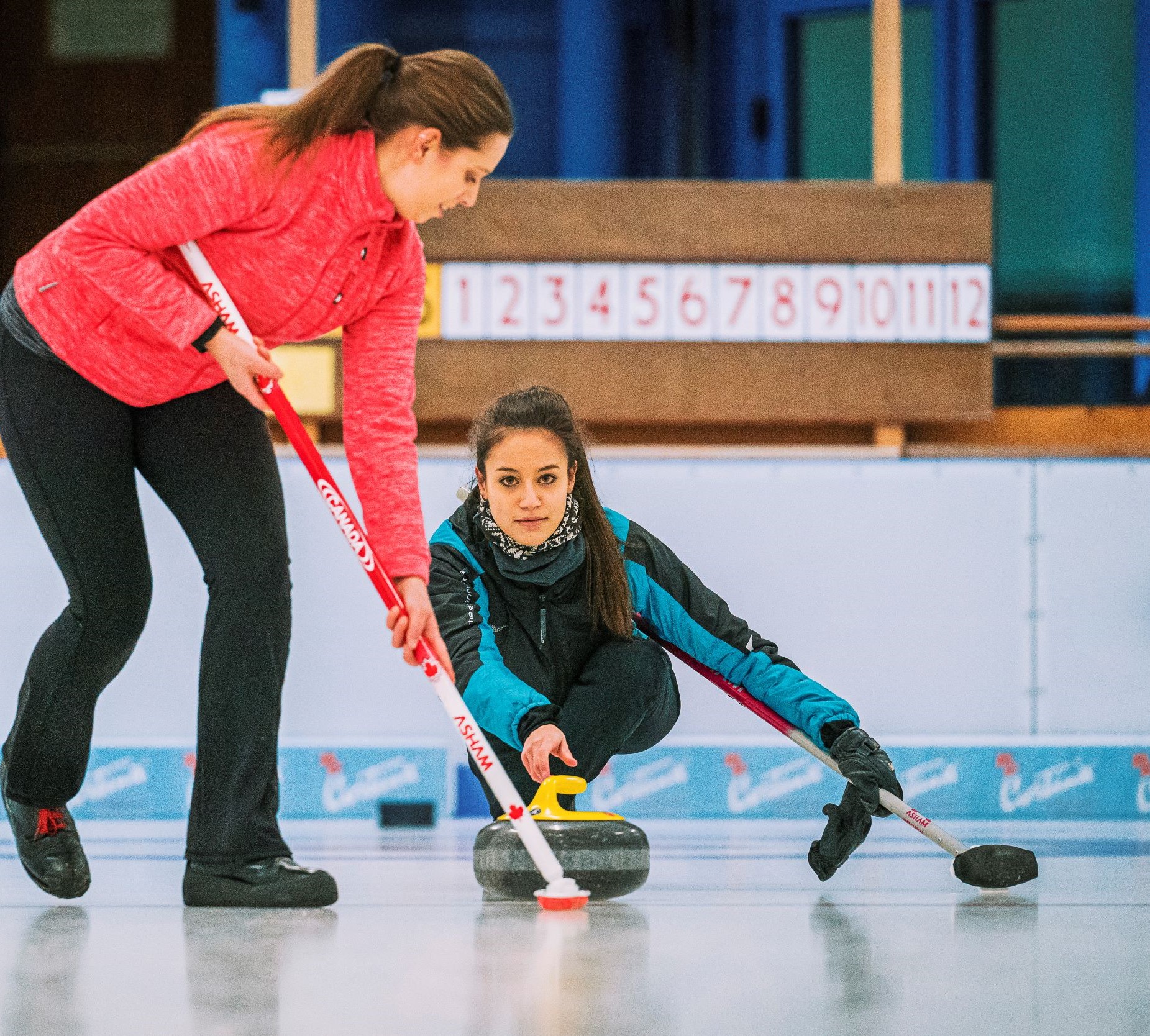 Ice Skating and Curling in Cortina d'Ampezzo - The official